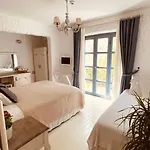 Отель Mina By Adda Alacati *